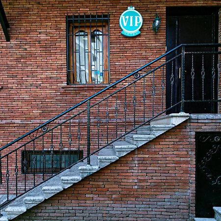 Hotel Vip Tbilisi Exterior photo