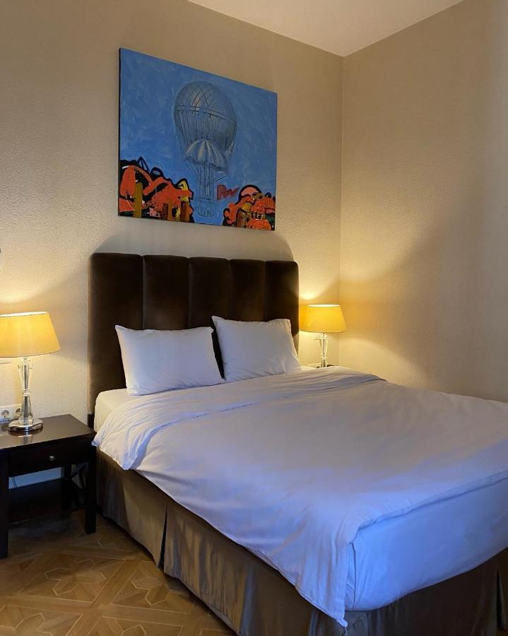 Hotel Vip Tbilisi Exterior photo